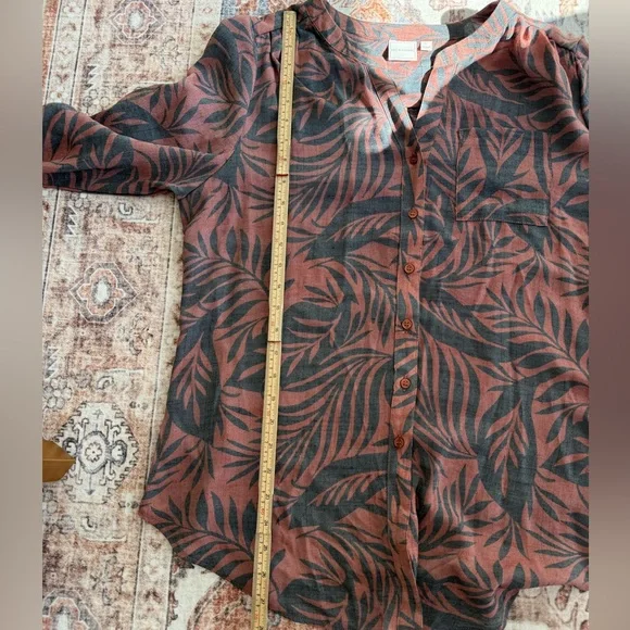 Zac & Rachel Multicolor Leaf Print Button-Down Shirt - Picture 8 of 8